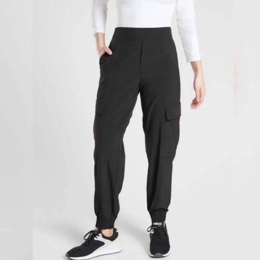 Athleta Sutton Jogger Pant Black Lightweight Athletic Cargo Pants Athleisure 2
